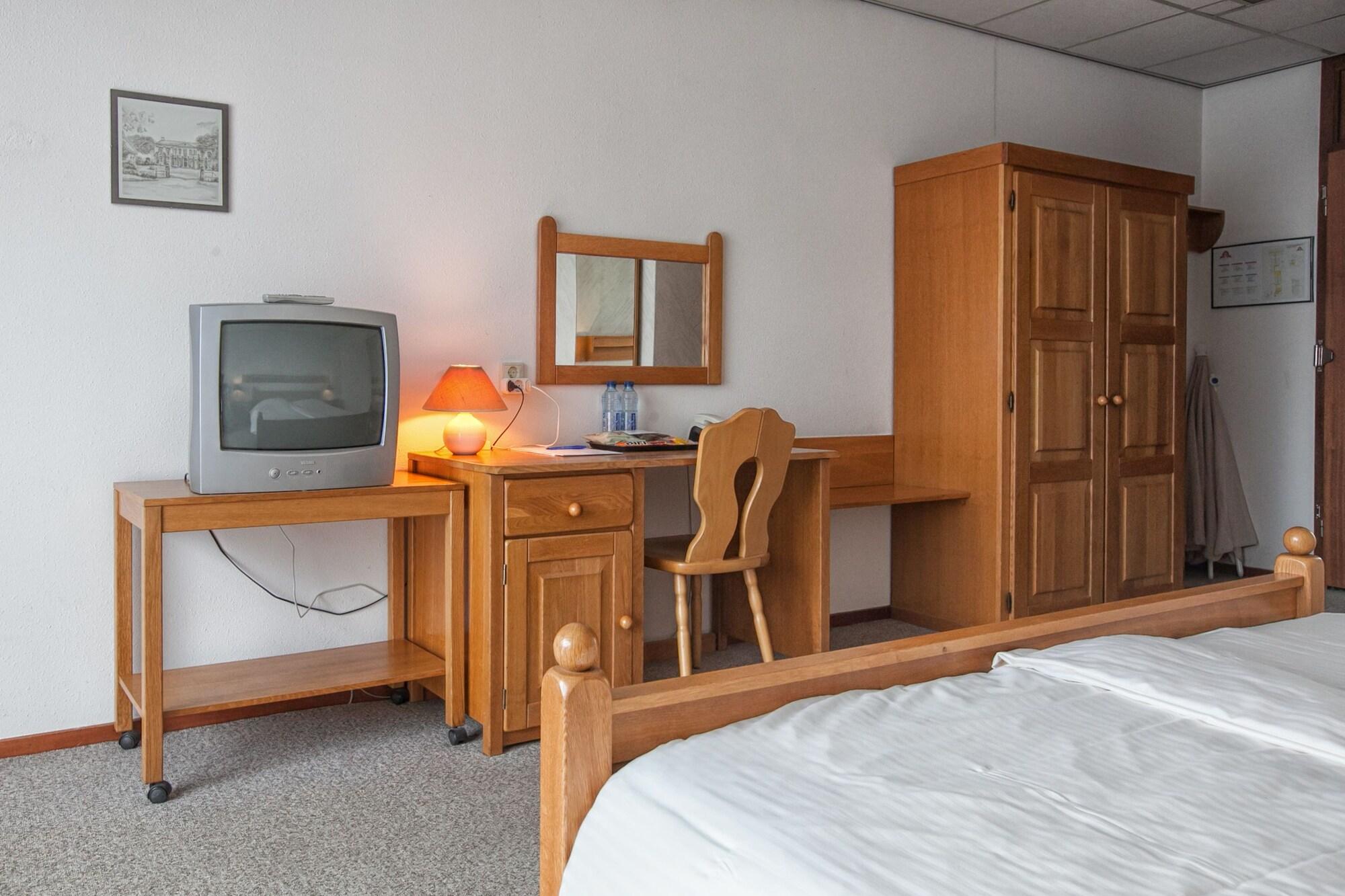 Fletcher Hotel-Restaurant De Borken Dwingeloo Luaran gambar